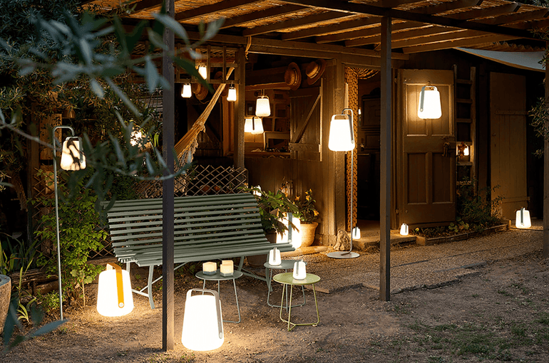 Outdoor Benches - HORNE