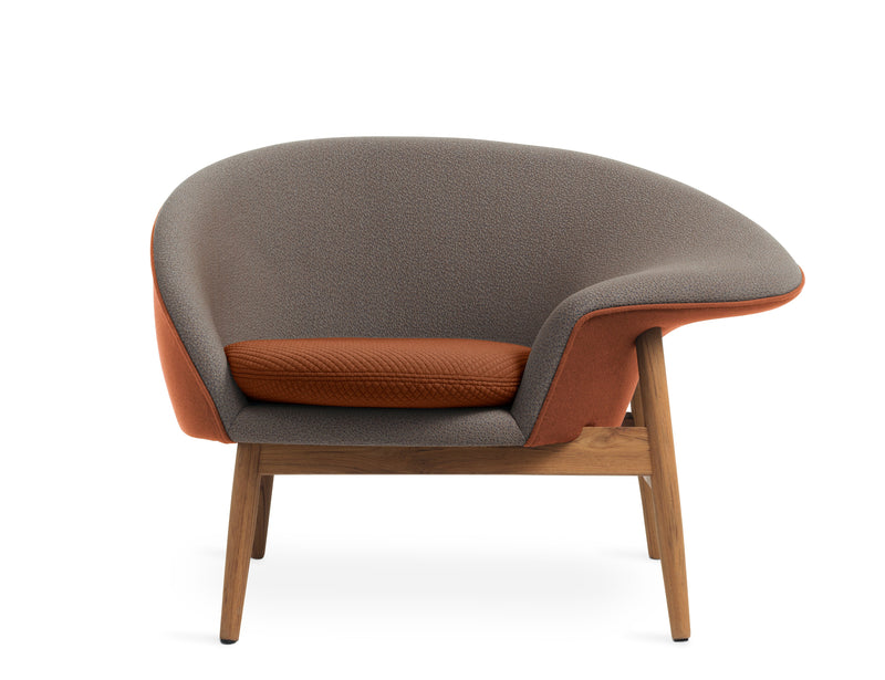 Fried Egg Lounge Chair - Warm Nordic - Chairs - Barnum 09/Smoked Oak - Left - Facing - HORNE