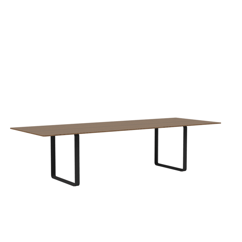 70/70 Table - 116