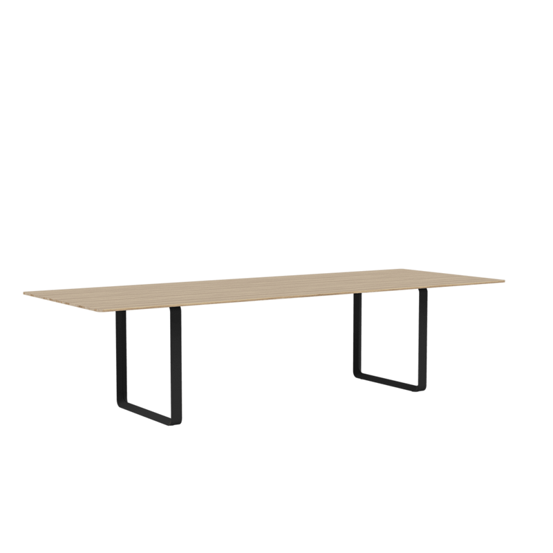 70/70 Table - 116