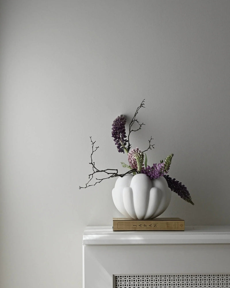 Bloom Vase - 101 Copenhagen Vases - Bone White - Petit - HORNE