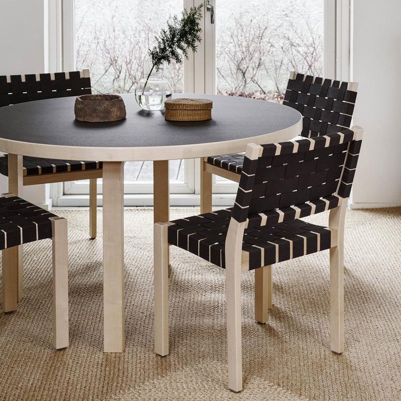 Chair 611 - Black Lacquered - Artek - Chairs - Black - HORNE