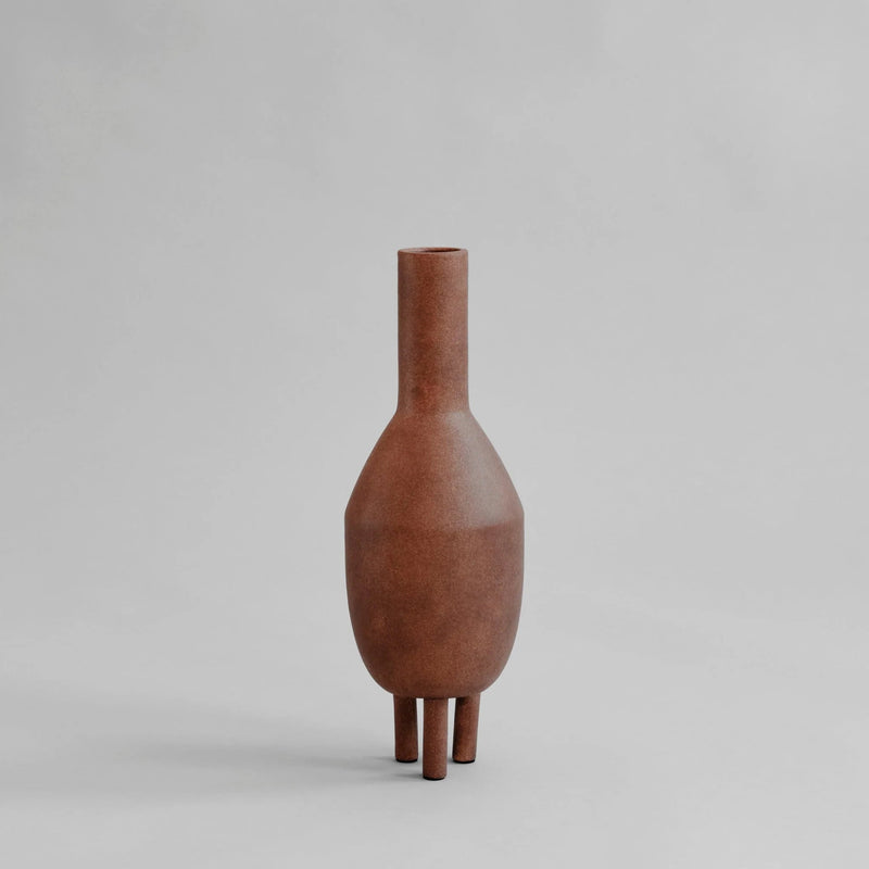 Duck Vase Slim - 101 Copenhagen Vases - Coffee - HORNE