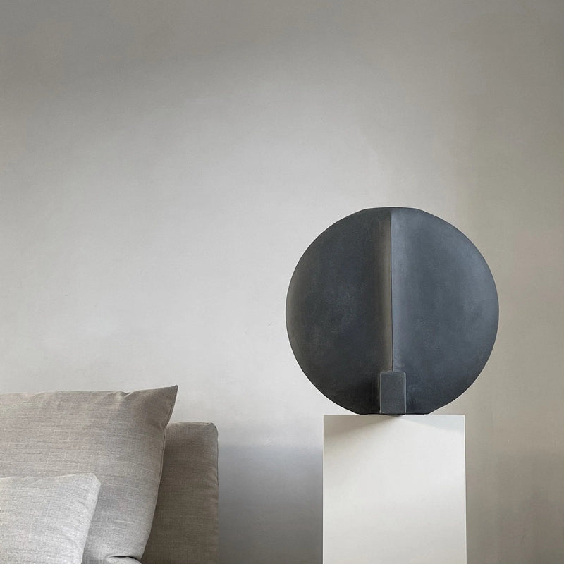 Guggenheim Vase - 101 Copenhagen Vases - Big - Dark Grey - HORNE