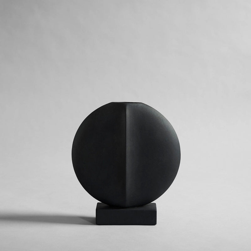 Guggenheim Vase - 101 Copenhagen Vases - Big - Dark Grey - HORNE