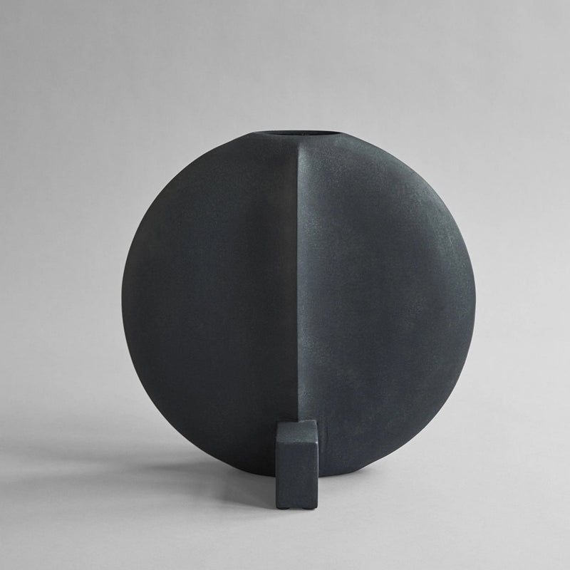 Guggenheim Vase - 101 Copenhagen Vases - Big - Dark Grey - HORNE
