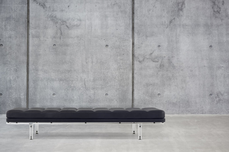 HB 6915 Daybed - Lange Production Daybeds - Black - HORNE