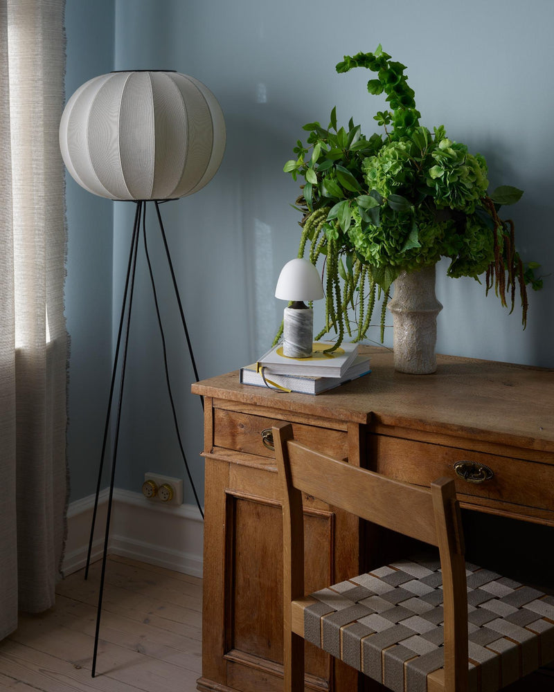 Knit - Wit Floor High Lamp - Made by Hand Floor Lamps - Black - 45 - HORNE