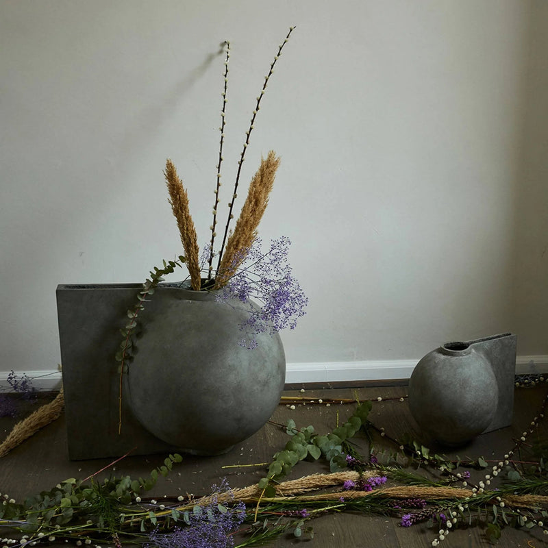 Offset Vase - 101 Copenhagen Vases - Mini - Dark Grey - HORNE