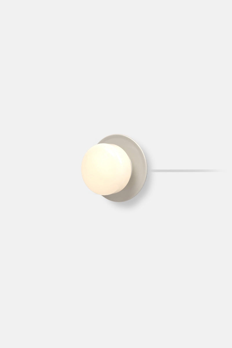 Pastille 1 Disc Corded - Droplet - RBW Lighting - Matte White - 2700K (warm white) - Corded Plug - in (Back) / 120V Input - HORNE