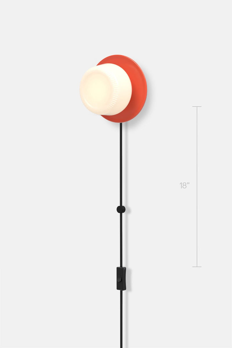 Pastille 1 Disc Corded - Ribbed - RBW Lighting - Matte White - 2700K (warm white) - Corded Plug - in (Back) / 120V Input - HORNE
