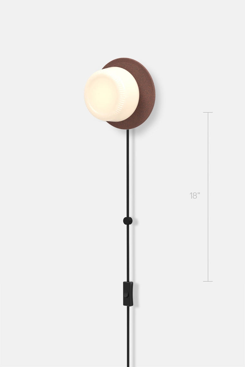 Pastille 1 Disc Corded - Ribbed - RBW Lighting - Matte White - 2700K (warm white) - Corded Plug - in (Back) / 120V Input - HORNE