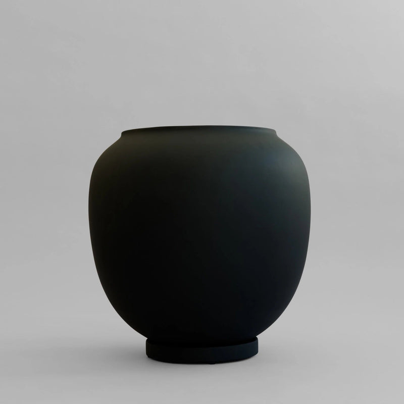 Sunao Plant Pot - 101 Copenhagen Vases - Birch - HORNE