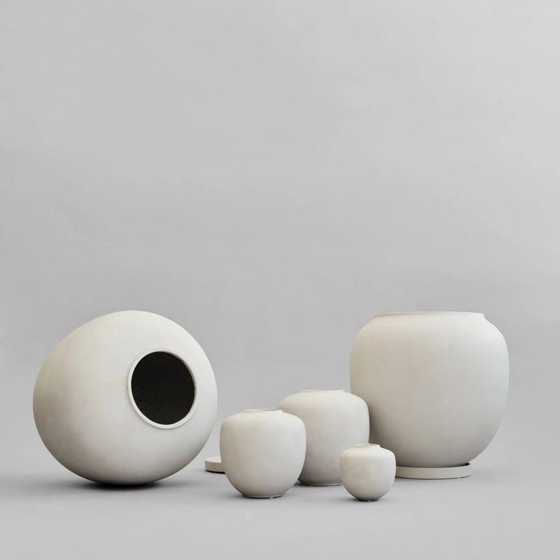 Sunao Plant Pot - 101 Copenhagen Vases - Birch - HORNE