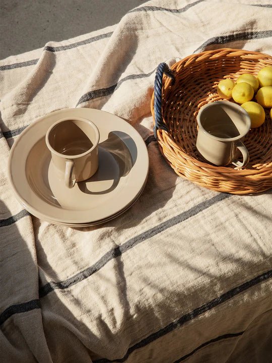 Yard Picnic Set