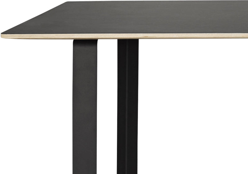 70/70 Table - 116