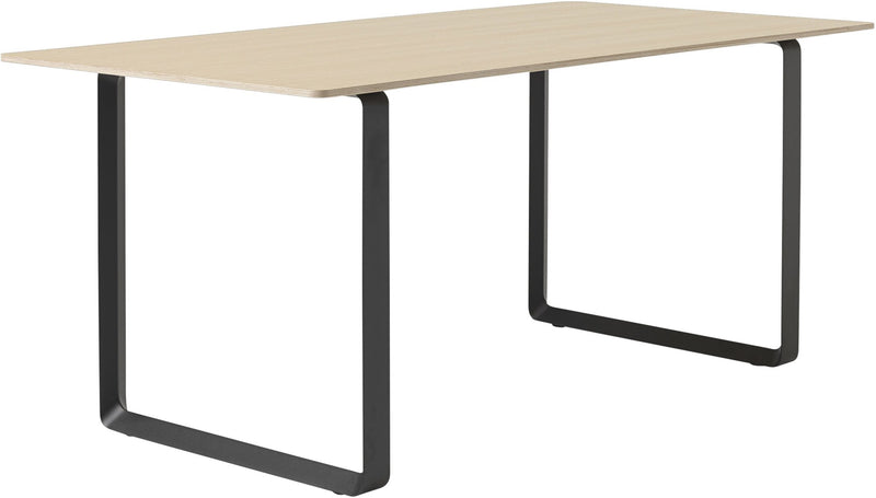 70/70 Table - 67
