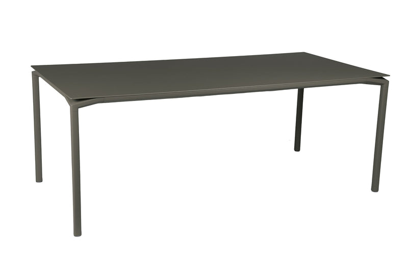 Calvi Table 77