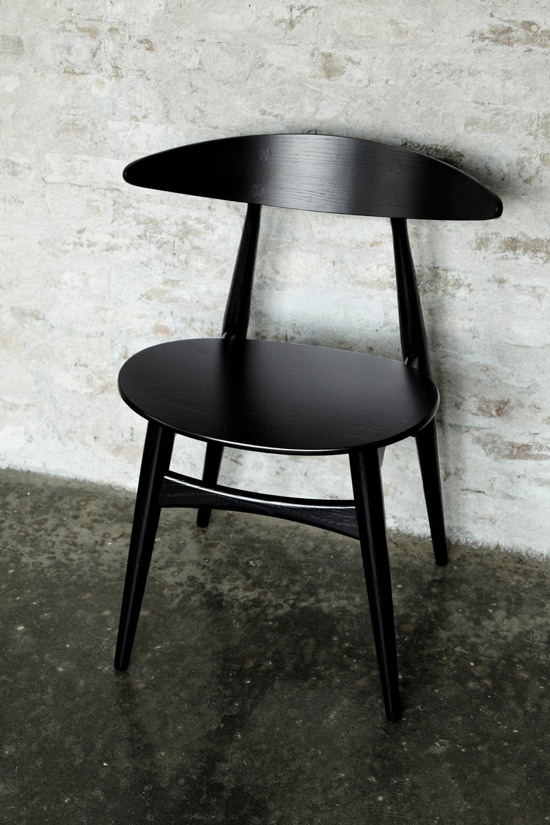 CH33T Dining Chair - Carl Hansen & Son - Chairs - Oiled Oak/Walnut - HORNE
