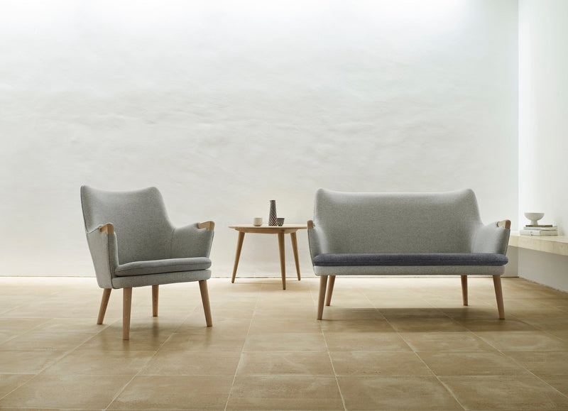 CH71 Lounge Chair - Carl Hansen & Son - Chairs - White Oiled Oak/Hallingdal 130 Cushion - HORNE