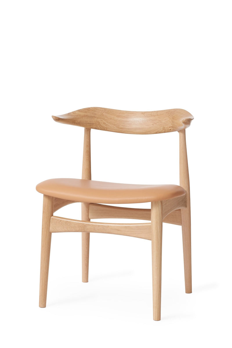 Cow Horn Dining Chair - Warm Nordic - Chairs - Hallingdal 116 - Walnut - HORNE