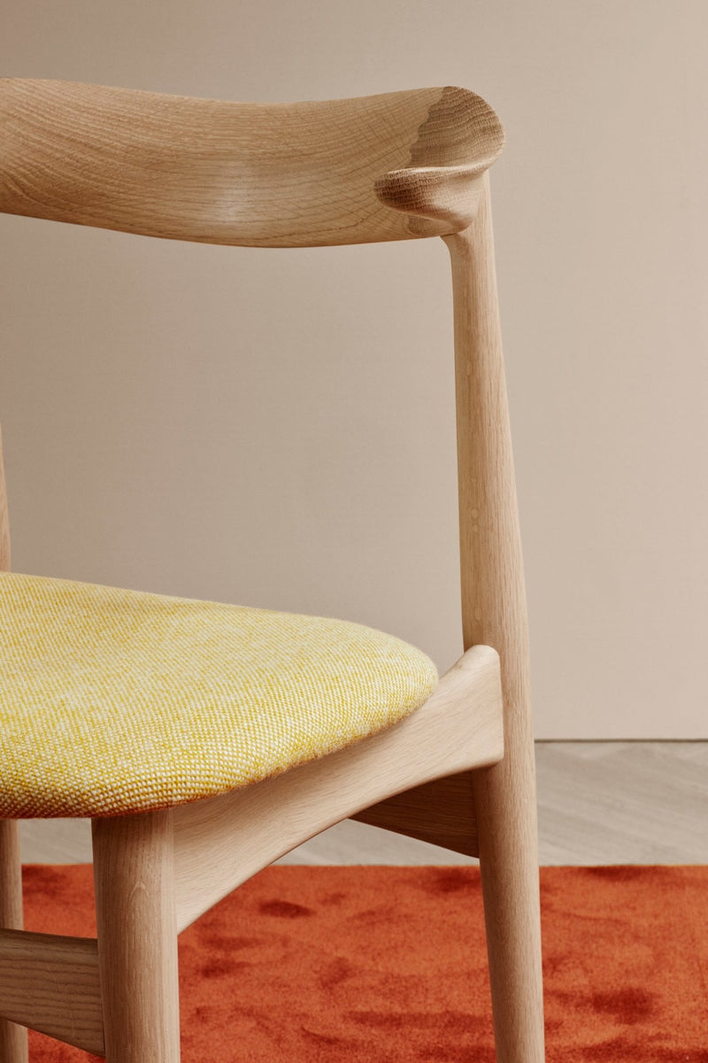 Cow Horn Dining Chair - Warm Nordic - Chairs - Hallingdal 116 - Walnut - HORNE