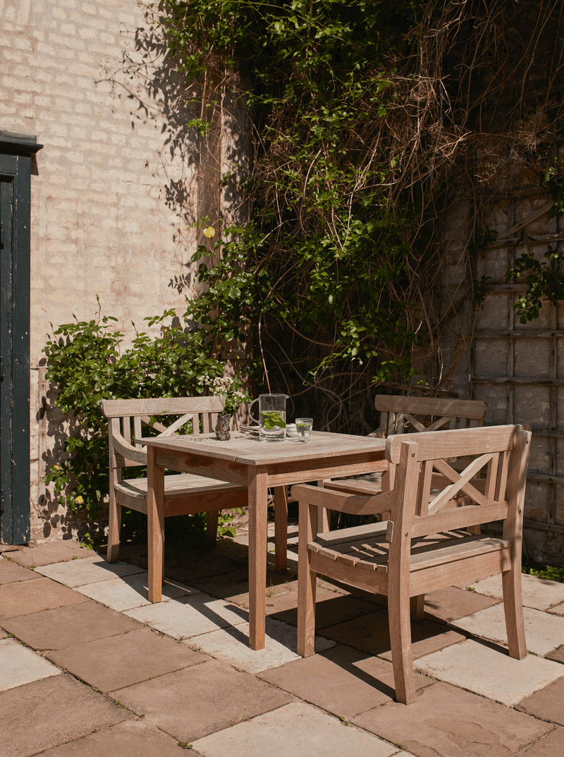 Drachmann Table 34 - Teak