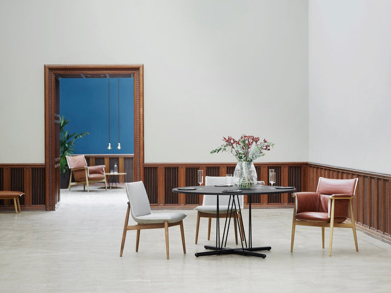 E004 Embrace Chair - Carl Hansen & Son - Chairs - Black Oak/Thor 350 Leather - HORNE