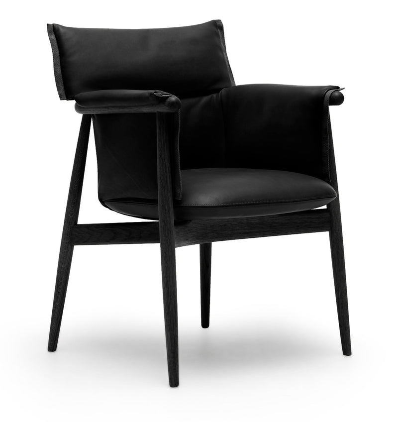 E005 Embrace Armchair - Carl Hansen & Son - Chairs - Oiled Oak/Sif 95 Leather - HORNE