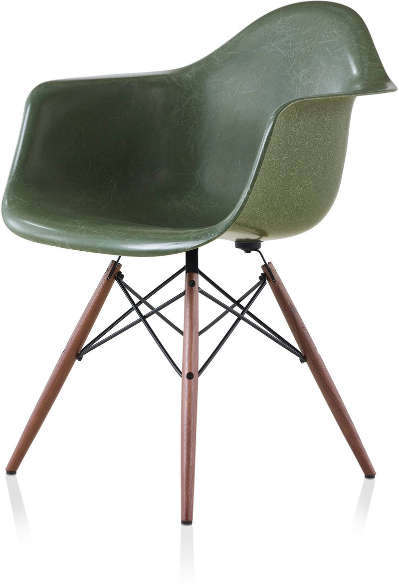 Eames® Molded Fiberglass Armchair – Dowel Base - Herman Miller® - Chairs - White - Natural Maple - Parchment - HORNE