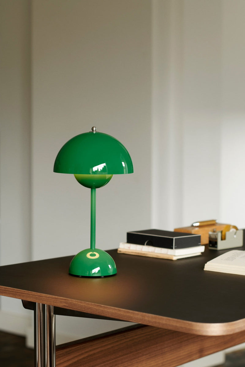 Flowerpot VP9 Table Lamp - &Tradition - Table + Task - Matte White - HORNE