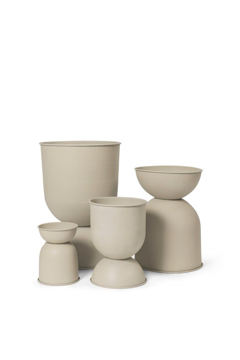 Hourglass Pot - Ferm Living - Office Accessories - Black / Dark Grey - Small - HORNE