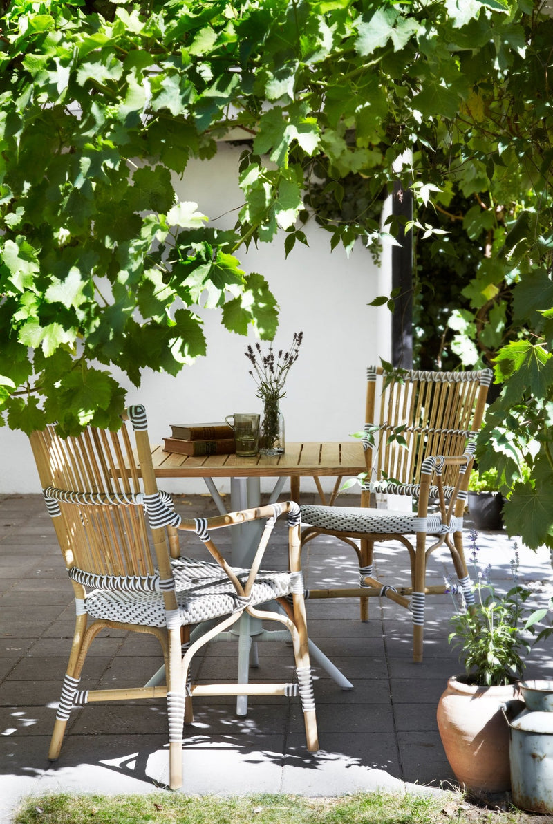Nicole Cafe Table - Exterior - Sika Design - Outdoor Furniture - Black - Round(Ø80) - HORNE