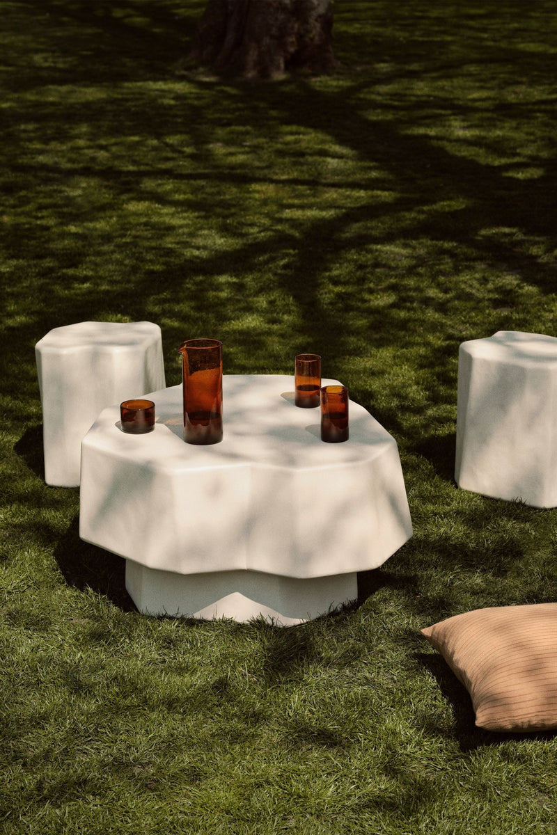 Oli Jug - Ferm Living - Glassware - Amber - HORNE
