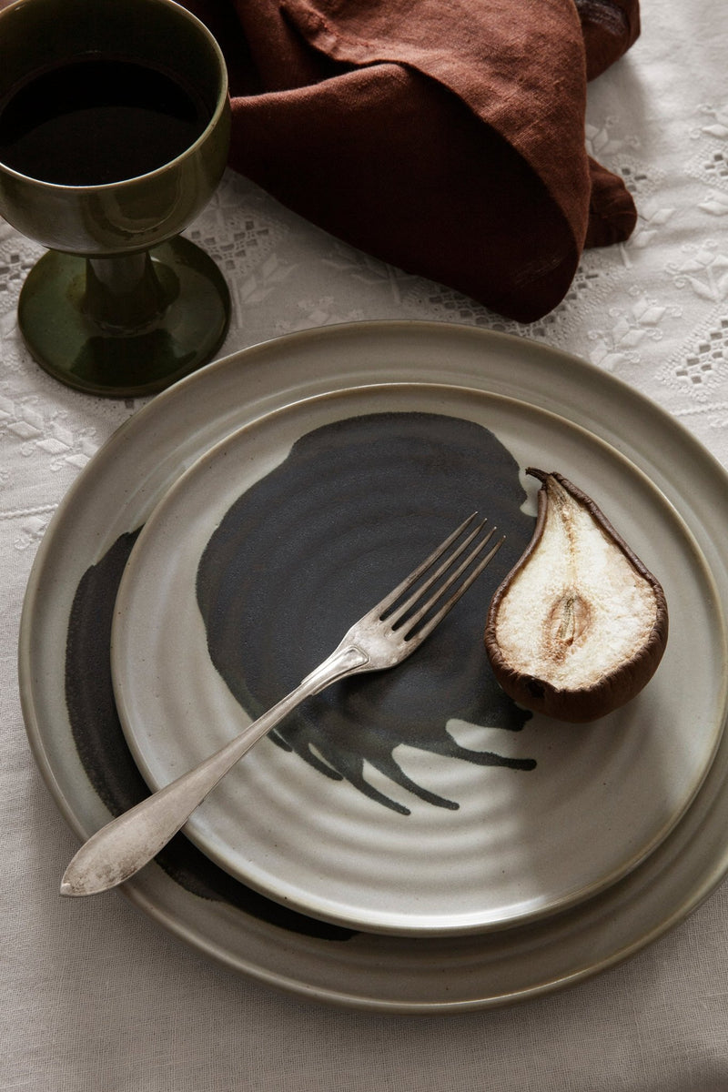  Ferm Living Omhu Plate - Dinnerware - Small - HORNE