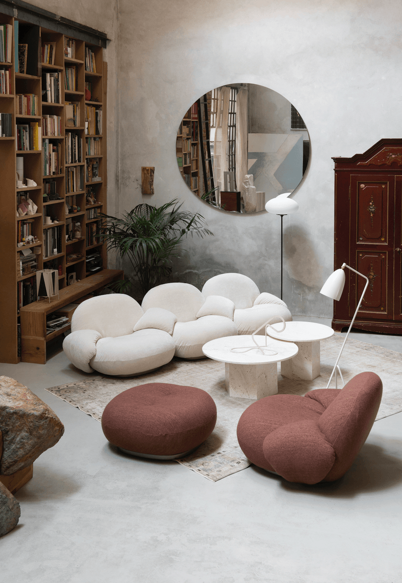 Pacha 3 - Seater Sofa w/ Armrests Incl. Middle Armrest - Gubi - Sofas - Black Matte - Gabriel Tempt - 60152 - HORNE