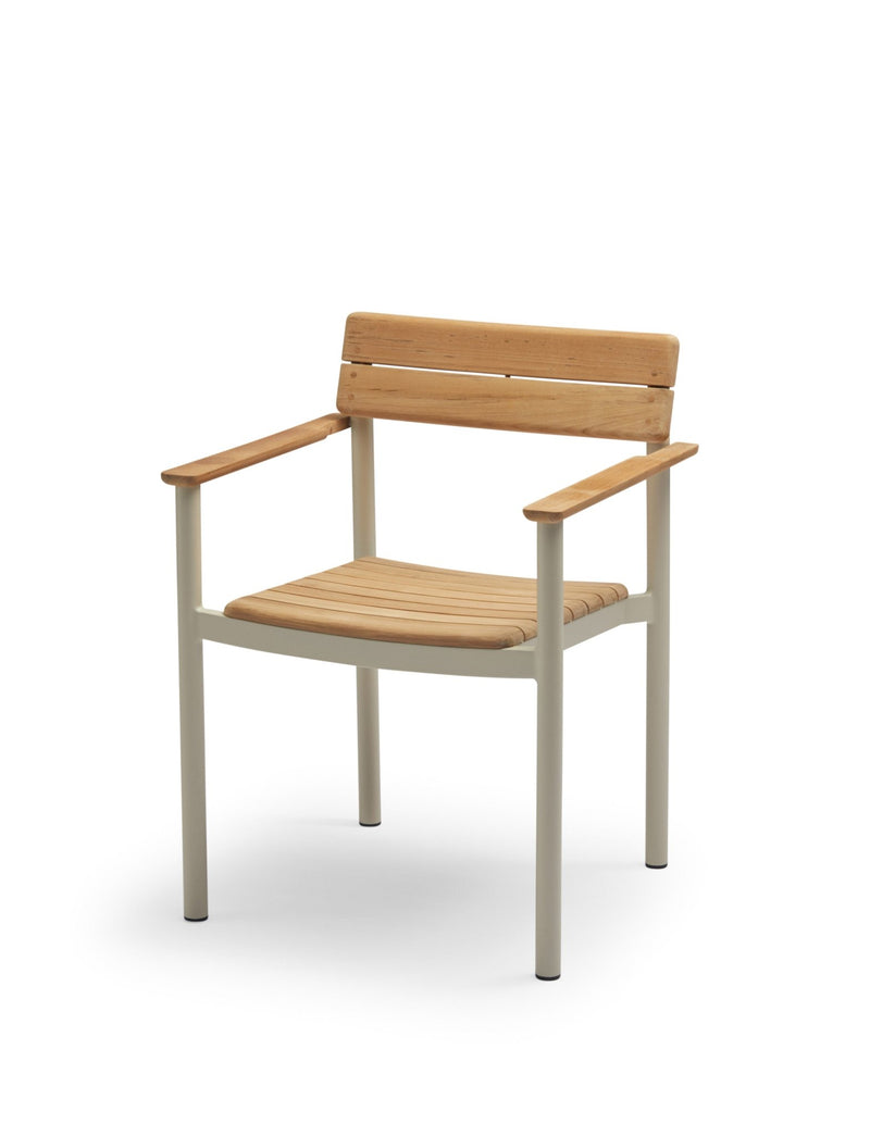 Pelagus Armchair - Skagerak by Fritz Hansen - Chairs - Light Ivory - Add Cushion - HORNE