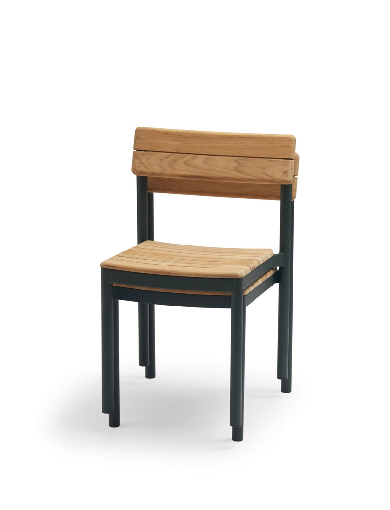 Pelagus Chair - Skagerak by Fritz Hansen - Chairs - Light Ivory - Add Cushion - HORNE