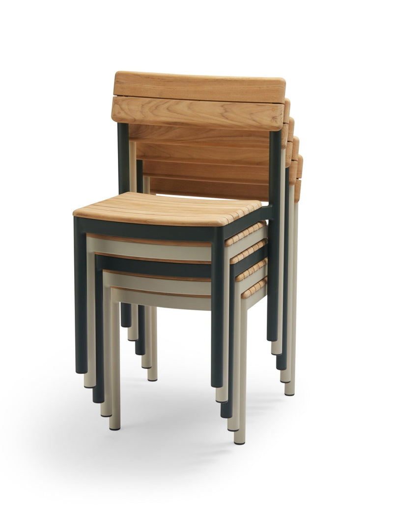 Pelagus Chair - Skagerak by Fritz Hansen - Chairs - Light Ivory - Add Cushion - HORNE
