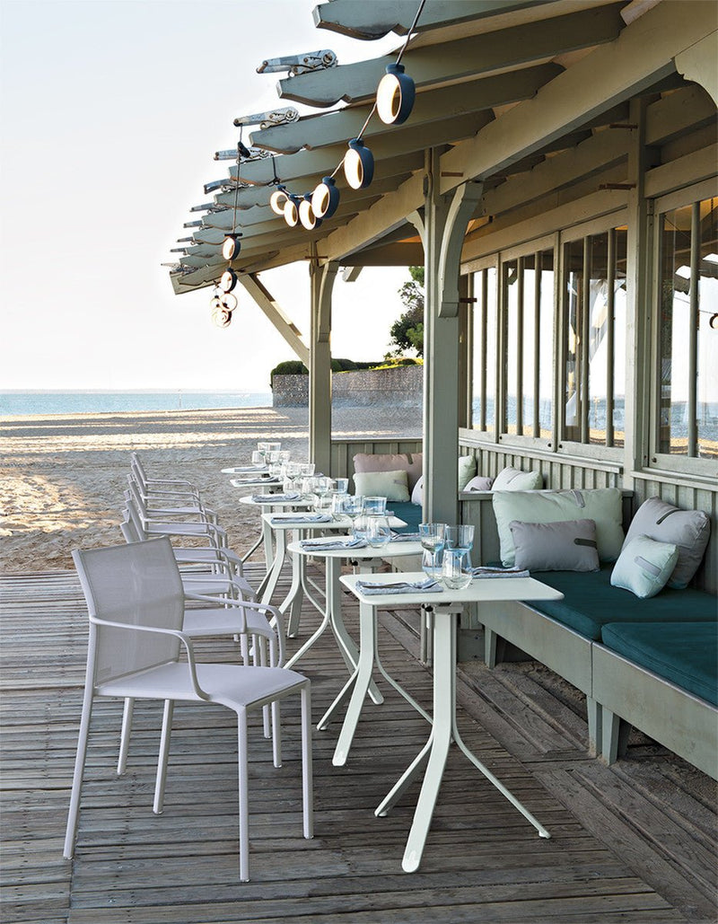 Resto Table 22.5