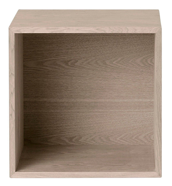 Stacked Storage System - Muuto - Shelving - Medium w/ Backboard - Oak - HORNE