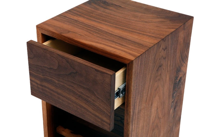 THN 1.0 Night Stand