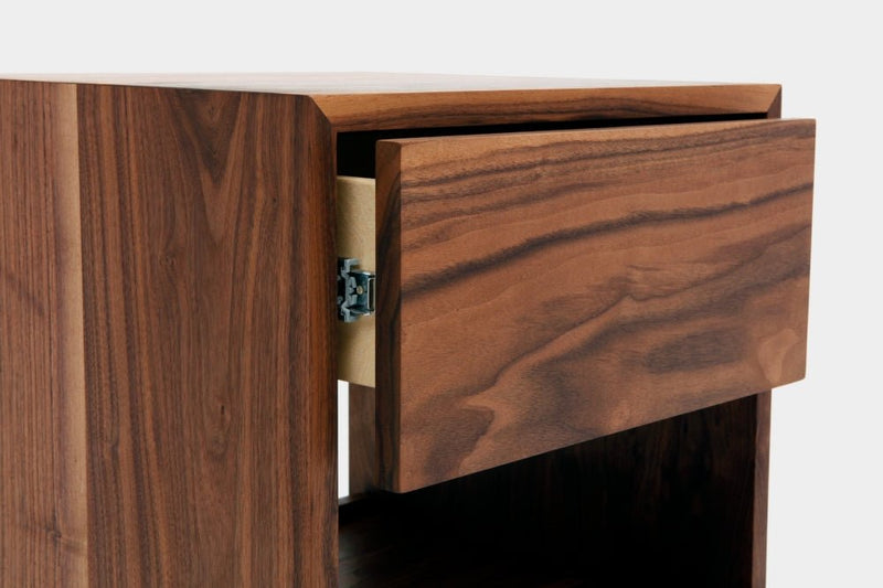 THN 1.5 Night Stand