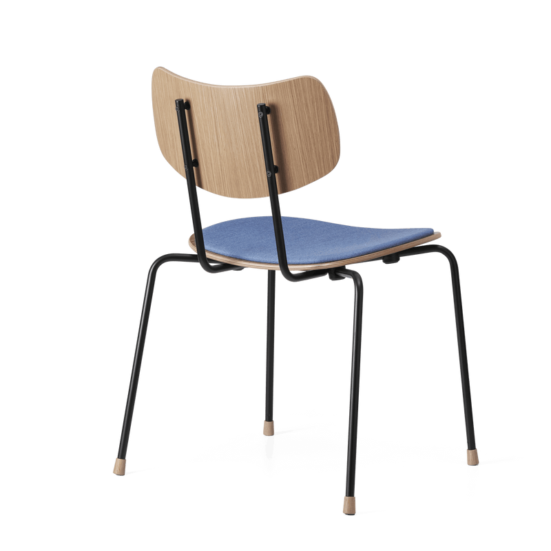 VLA26P Vega Dining Chair - Carl Hansen & Son - Chairs - Lacquered Oak/ Mood 04102 - HORNE